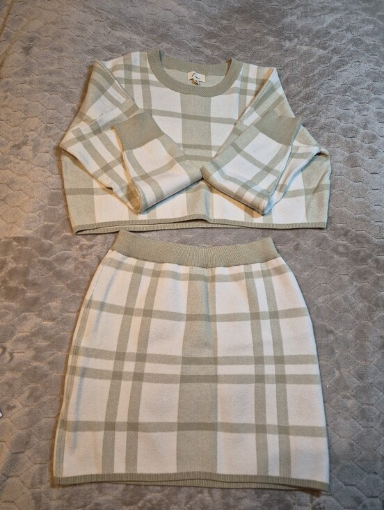 Lena Dresses & Skirts - Lena Plaid Crop Top & Mini Skirt Matching Sweater Set, Medium, Like New
